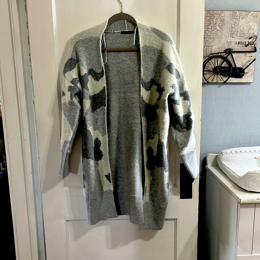 NWOT Super soft camo long cardigan